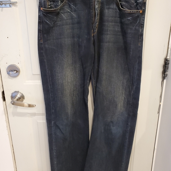 Guess Jeans - Picture 14 of 14